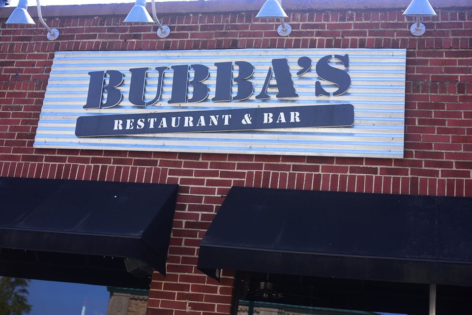 Bubba's Burgers & Bar